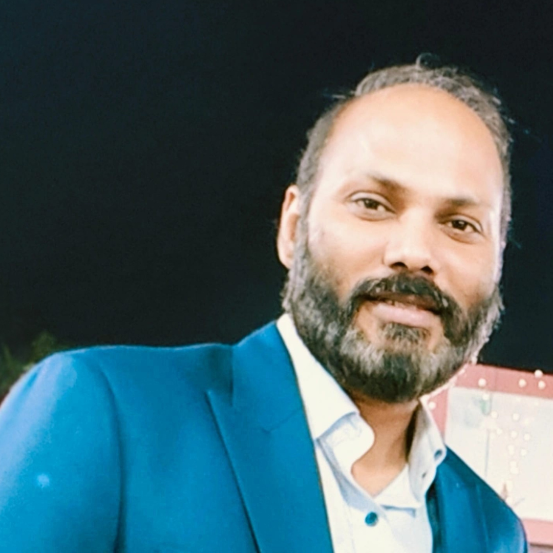 Mr. Arun Kumawat — Founder & Director